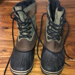 Sorel boots size 7.5